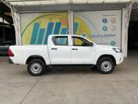 Toyota Hilux 2018 4p Doble Cabina Base L4/2.7 Man 2018 Toyota Hilux Venta Exteriores 4
