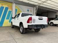 Toyota Hilux 2018 4p Doble Cabina Base L4/2.7 Man 2018 Toyota Hilux Venta Exteriores 7
