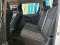 Toyota Hilux 2018 4p Doble Cabina Base L4/2.7 Man 2018 Toyota Hilux Venta Interiores 17