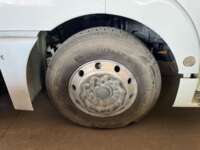 Tracto Camión Sinotruk 2021 2p C7H 6X4 Man Gas Natural 2021 Sinotruk Sitrak Howo Venta Llantas 24