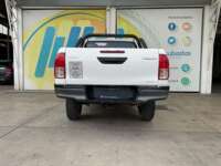 Toyota Hilux 2018 4p Doble Cabina Base L4/2.7 Man 2018 Toyota Hilux Venta Exteriores 6