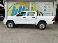 Toyota Hilux 2018 4p Doble Cabina Base L4/2.7 Man 2018 Toyota Hilux Venta Exteriores 8