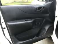 Nissan NP300 Frontier 2021 4p LE L4/2.5 Man 2021 Nissan NP300 Frontier Venta Interiores 12