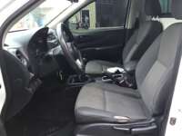Nissan NP300 Frontier 2021 4p LE L4/2.5 Man 2021 Nissan NP300 Frontier Venta Interiores 13