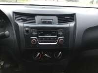 Nissan NP300 Frontier 2021 4p LE L4/2.5 Man 2021 Nissan NP300 Frontier Venta Interiores 3
