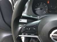 Nissan NP300 Frontier 2021 4p LE L4/2.5 Man 2021 Nissan NP300 Frontier Venta Interiores 6