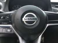 Nissan NP300 Frontier 2021 4p LE L4/2.5 Man 2021 Nissan NP300 Frontier Venta Interiores 8