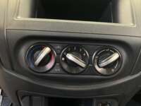 Nissan NP300 Frontier 2019  2019 Nissan NP300 Frontier Venta Interiores 7