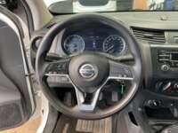 Nissan NP300 Frontier 2022 4p DC Diesel L4/2.5/T Man 4X4 Man 2022 Nissan NP300 Frontier Venta Interiores 1