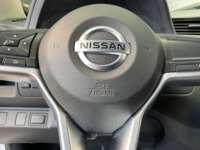 Nissan NP300 Frontier 2022 4p DC Diesel L4/2.5/T Man 4X4 Man 2022 Nissan NP300 Frontier Venta Interiores 13