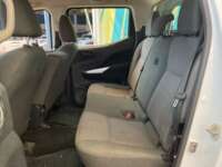 Nissan NP300 Frontier 2020 4p Diesel L4/2.5/T 4X4 Man Paq. Seg. 2020 Nissan NP300 Frontier Venta Interiores 16