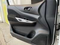 Nissan NP300 Frontier 2020 4p Diesel L4/2.5/T 4X4 Man Paq. Seg. 2020 Nissan NP300 Frontier Venta Interiores 14