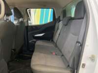 Nissan NP300 Frontier 2020 4p Diesel L4/2.5/T 4X4 Man Paq. Seg. 2020 Nissan NP300 Frontier Venta Interiores 17