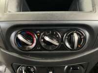 Nissan NP300 Frontier 2020 4p Diesel L4/2.5/T 4X4 Man Paq. Seg. 2020 Nissan NP300 Frontier Venta Interiores 8
