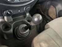 Nissan NP300 Frontier 2020 4p S Diesel L4/2.5/T 4X4 Man 2020 Nissan NP300 Frontier Venta Interiores 9