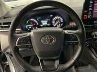 Toyota Sienna 2021 5p XLE Piel Híbrido L4/2.5 CVT 2021 Toyota Sienna Venta Interiores 1