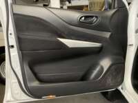 Nissan NP300 Frontier 2020  2020 Nissan NP300 Frontier Venta Interiores 14