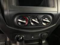 Nissan NP300 Frontier 2020  2020 Nissan NP300 Frontier Venta Interiores 8