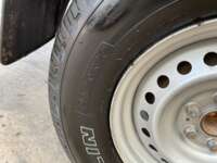 Nissan NP300 Frontier 2020 4p Diesel L4/2.5/T 4X4 Man Paq. Seg. 2020 Nissan NP300 Frontier Venta Llantas 8