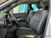 Nissan Kicks 2019 5p Sense L4/1.6 Man      2019 Nissan Kicks Venta Interiores 15