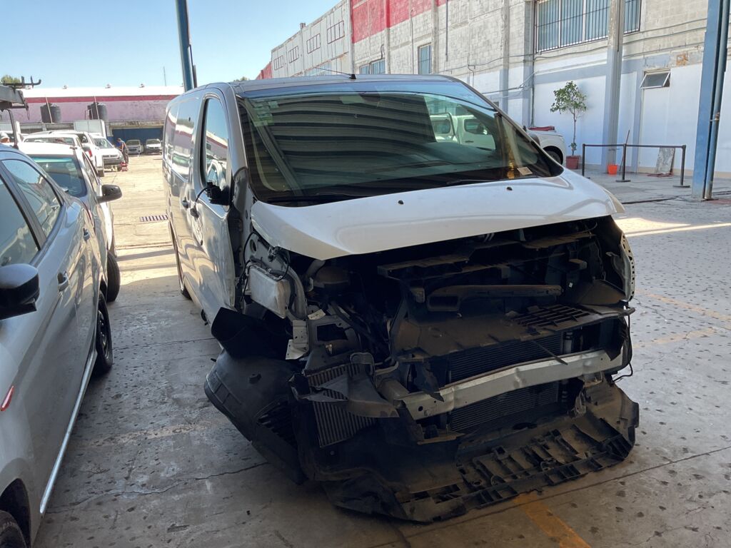 Peugeot Expert 2019 5p L4/1.6/T Diesel Man 2019 Peugeot Expert Venta Exteriores 2