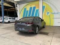 Mazda 3 2021 4p Sedán i Sport L4/2.5 Skyactive-Drive 2021 Mazda 3 Venta Exteriores 5