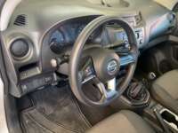 Nissan NP300 Pick Up 2021 2p L4/2.5 Man A/A    2021 Nissan NP300 Pick Up Venta Interiores 4