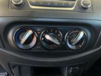 Nissan NP300 Pick Up 2021 2p L4/2.5 Man A/A    2021 Nissan NP300 Pick Up Venta Interiores 8