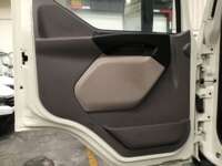 Kenworth KW45 2023 2p LF45 Cummins ISB Euro 5 2023 Kenworth KW45 Venta Interiores 11