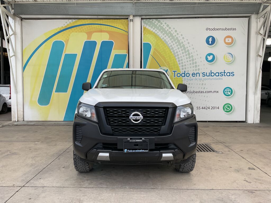 Nissan NP300 Pick Up 2021 2p L4/2.5 Man A/A    2021 Nissan NP300 Pick Up Venta Exteriores 2