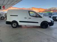 Peugeot Partner 2019 5p L4/1.6/T Diesel Man       2019 Peugeot Partner Venta Exteriores 4