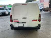 Peugeot Partner 2019 5p L4/1.6/T Diesel Man       2019 Peugeot Partner Venta Exteriores 5