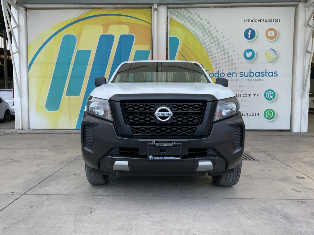 Nissan NP300 Pick Up 2021 2p L4/2.5 Man A/A    2021 Nissan NP300 Pick Up Venta Exteriores 2