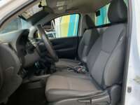 Nissan NP300 Pick Up 2021 2p L4/2.5 Man A/A    2021 Nissan NP300 Pick Up Venta Interiores 17