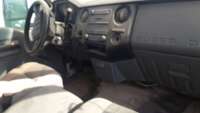 Ford F-450 2015 2p XL V8/6.7/T Diesel Aut 2015 Ford F-450 Venta Interiores 8