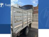 Nissan NP300 Estacas 2019 2p L4/2.4 Man Paq. Seg. 2019 Nissan NP300 Estacas Venta Cajuela 2