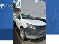 Nissan NP300 Estacas 2019 2p L4/2.4 Man Paq. Seg. 2019 Nissan NP300 Estacas Venta Exteriores 3