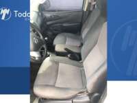 Nissan NP300 Doble Cabina 2019 4p SE L4/2.5 Man A/A Paq. Seg. 2019 Nissan NP300 Doble Cabina Venta Interiores 2