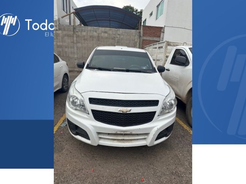 Chevrolet Tornado 2020 2p LS L4/1.8 Man Paquete B 2020 Chevrolet Tornado Venta Exteriores 2