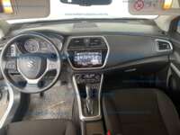 Suzuki SX4 2019 5p Boosterjet L4/1.6/T Aut 2019 Suzuki SX4 Ingreso Interiores 9
