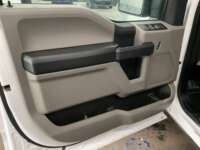Ford F-150 2020 4p XL Crew Cab 4x4 V8/5.0 Aut 2020 Ford F-150 Venta Interiores 6