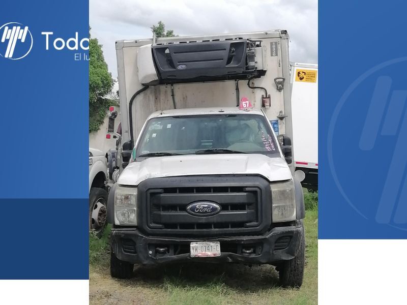 Ford F-450 2015 2p XL V8/6.7/T Diesel Aut 2015 Ford F-450 Venta Exteriores 2