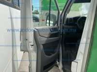 Volkswagen Crafter 2022 2p Chasis Cabina L4/2.0/TDI Man 3.5/Ton MWB A/A IMG_1093