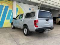 Nissan NP300 2019 4p S L4/2.5 Man A/A 2019 Nissan NP300 Venta Exteriores 7