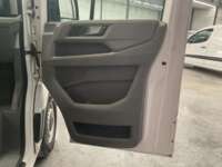 Volkswagen Crafter 2022 2p Chasis Cabina L4/2.0/TDI Man 3.5/Ton MWB A/A 2022 Volkswagen Crafter Venta Interiores 13