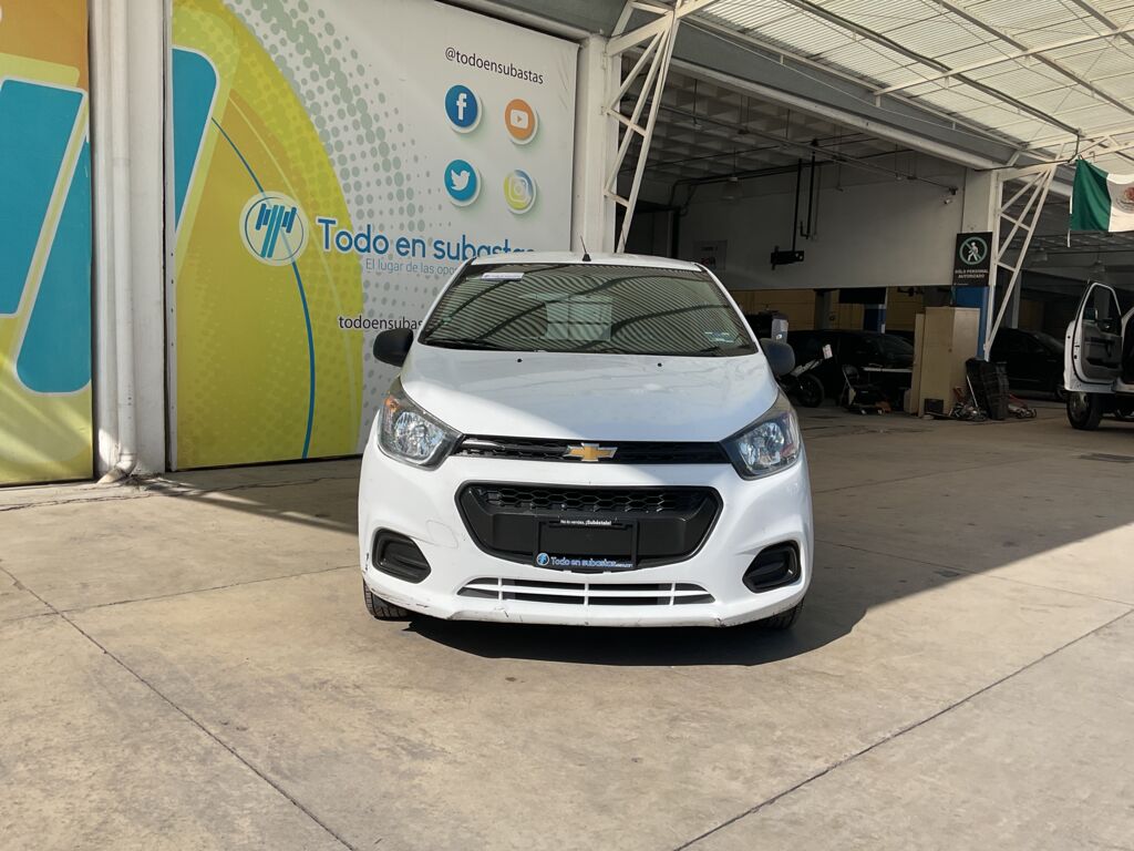 Chevrolet Beat 2021 5p LS Cargo L4/1.2 A/A Man 2021 Chevrolet Beat Venta Exteriores 2