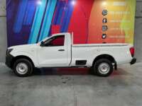 Nissan NP300 Frontier 2021 4p SE L4/2.5 Man 2021 Nissan NP300 Frontier Venta Exteriores 4