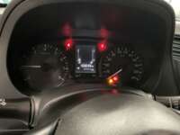 Nissan NP300 Frontier 2021 4p SE L4/2.5 Man 2021 Nissan NP300 Frontier Venta Interiores 2