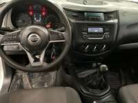 Nissan NP300 Frontier 2021 4p SE L4/2.5 Man 2021 Nissan NP300 Frontier Venta Interiores 4