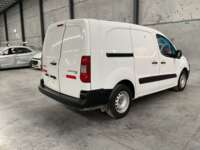 Peugeot Partner 2019 5p L4/1.6/T Diesel Man       2019 Peugeot Partner Venta Exteriores 5